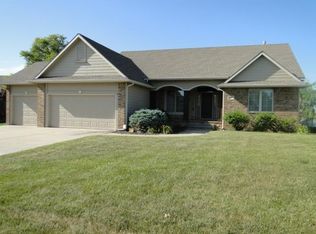 2330 N Castle Rock Ct, Wichita, KS 67228