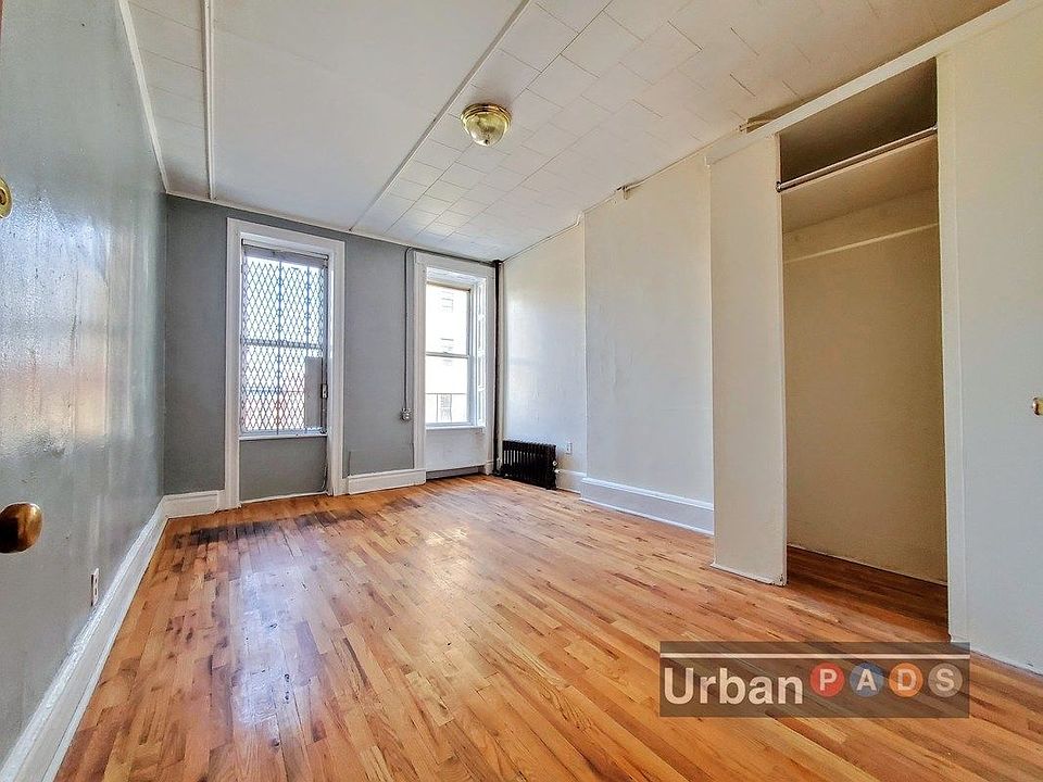 1st image of 334 Hart St #3A