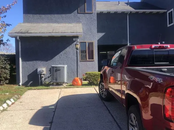 169 Marlyn Ln, Dublin, PA 18917