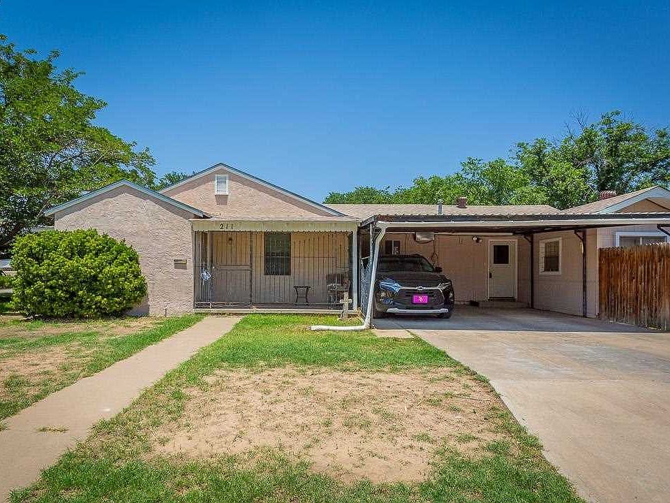 1st image of 211 W Chisum St