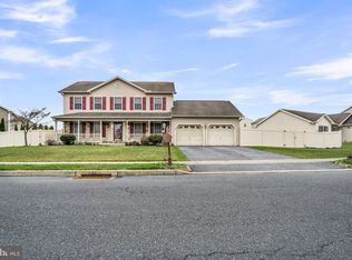 6355 Chatham Glenn Way N, Harrisburg, PA 17111