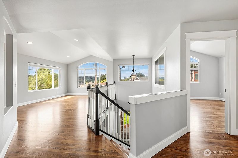 3rd image of 1005 N 29th Street
