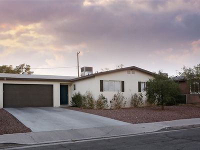 300 View Dr, Las Vegas, NV, 89107