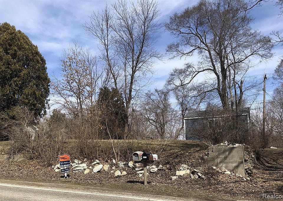 3853 Bronson Lake Rd, Lapeer, MI 48446 MLS 20230020305 Zillow