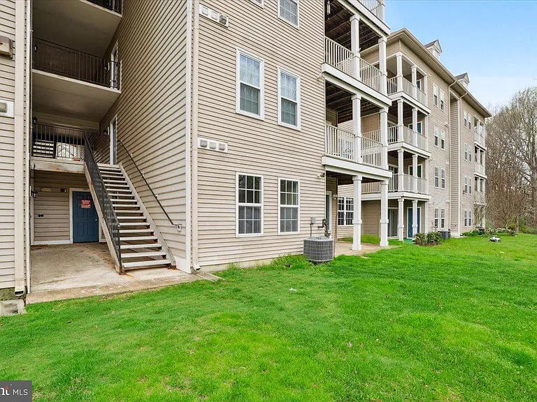 13201 Astoria Hill Ct #F — Photo 25