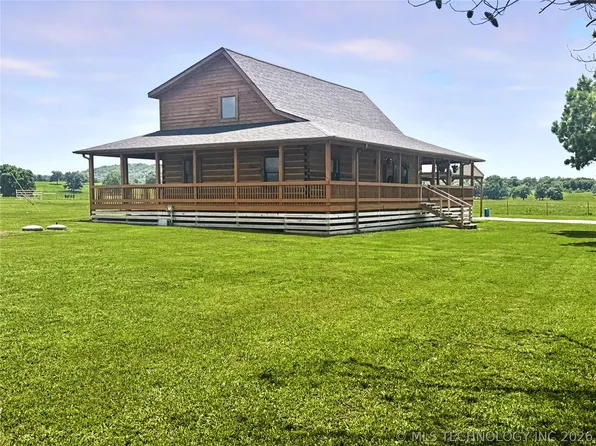 14201 W 830th Rd, Tahlequah, OK 74464
