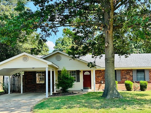 2nd image of 2909 Highland Dr