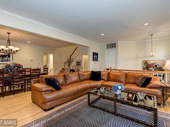3rd image of 5702 Exeter Hill Way
