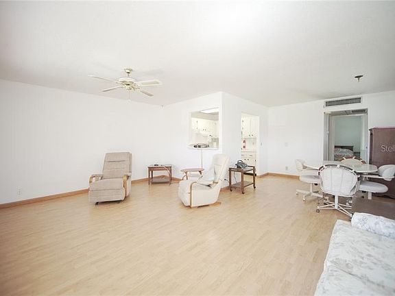 4th image of 202 Bedford Trl APT 102