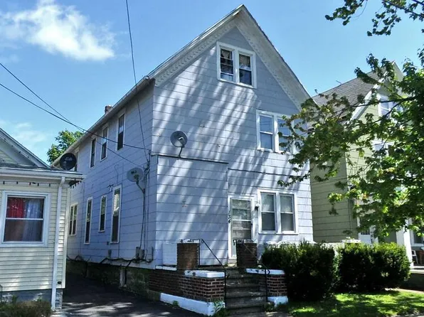 134 Albany St APT 2, Buffalo, NY 14213