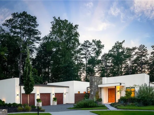 1572 Clifton Rdg, Atlanta, GA 30307