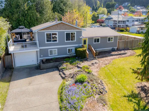 502 Davis Rd, Ladysmith, BC V9G 1W1