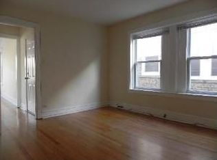 3023 W Leland Ave APT 3, Chicago, IL 60625