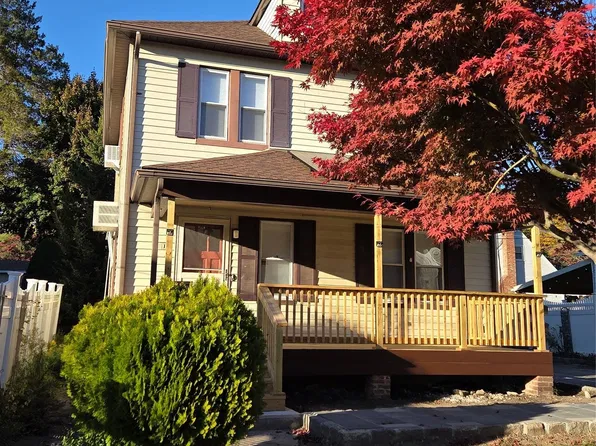 16 Pershing Ave, Ossining, NY 10562