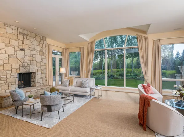 100 Stoneridge Rd, Ketchum, ID 83340