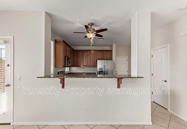 10221 E Isleta Ave — Photo 4
