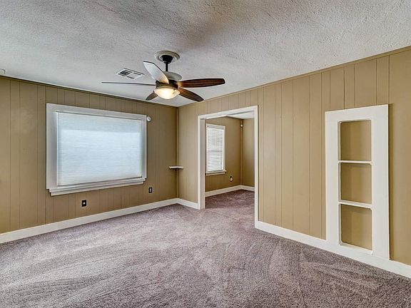3rd image of 2111 NW Arlington Ave