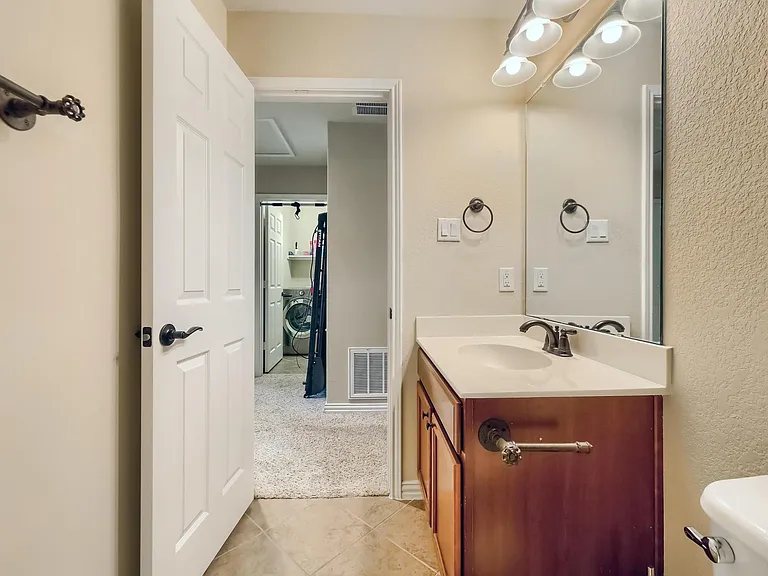 10124 Wading Pool Path — Photo 29