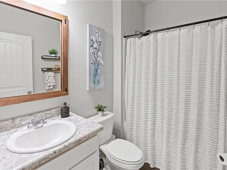 6755 Scarlet Oak Way — Photo 10