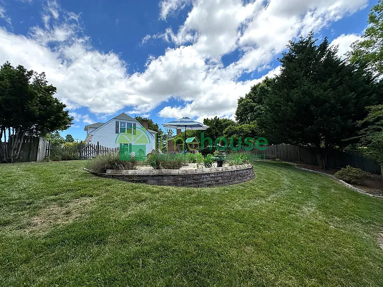 1149 Birks Ln — Photo 30