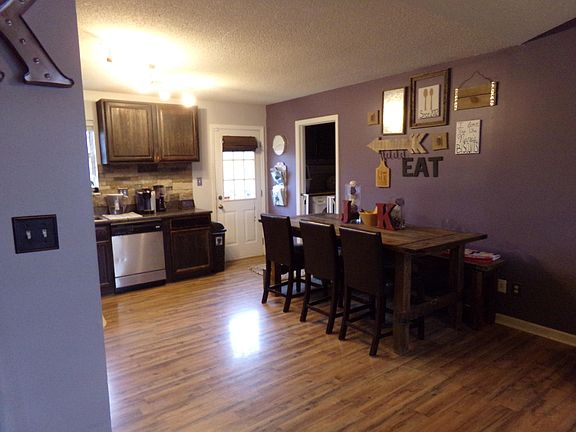 4th image of 5610 Gillette Ln