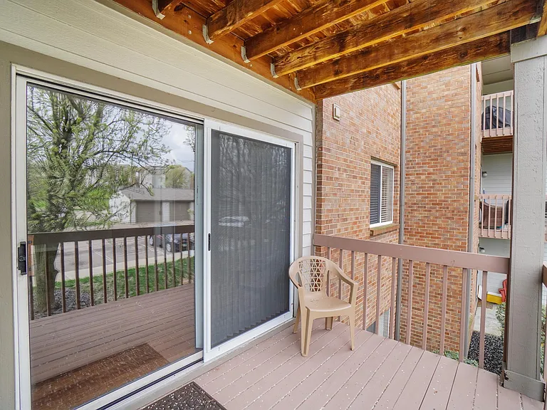 8945 Eagleview Dr #7 — Photo 23