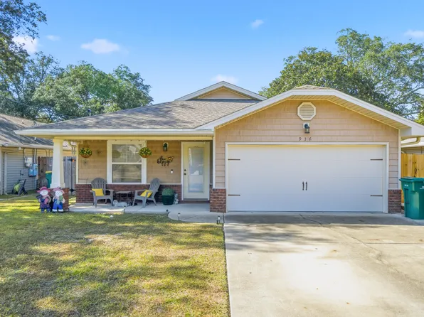 936 Central Ave, Fort Walton Beach, FL 32547
