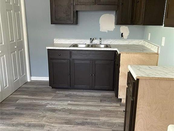 5th image of 808 N 16th St #B