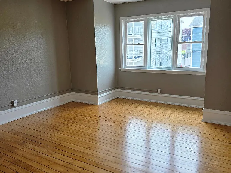 764 Globe St #2 — Photo 9