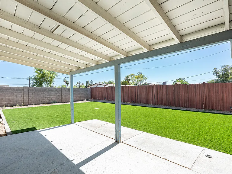 1512 S Beck Ave — Photo 22