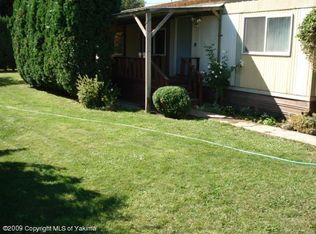 500 Hall Rd #16, Naches, WA 98937