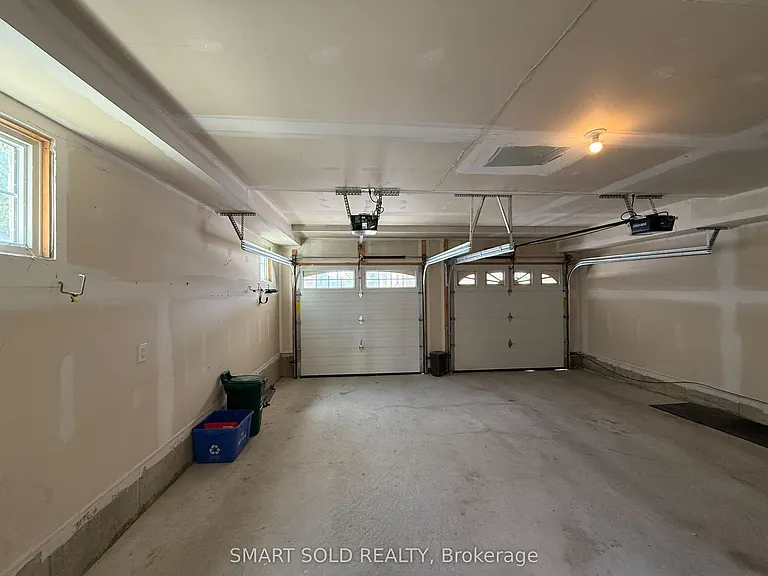 311 Dundas Way — Photo 18