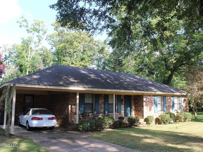 175 Marbury Dr, Holly Springs, MS, 38635