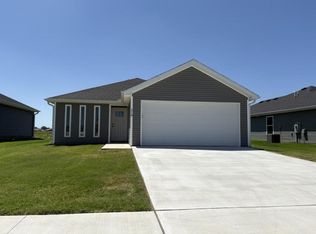 218 S Eagle Ln, Joplin, MO 64804