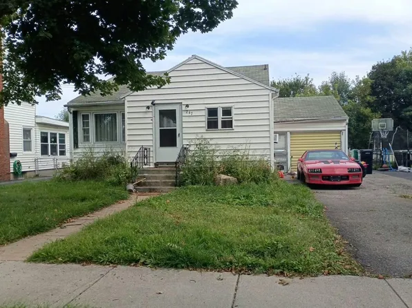 76th St, Niagara Falls, NY 14304