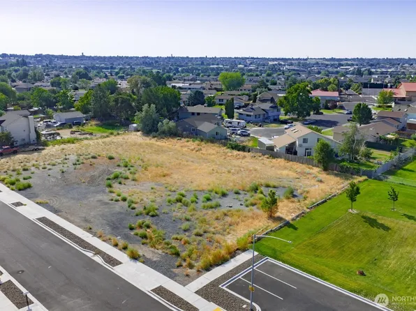 1039 W Virginia Street, Moses Lake, WA 98837