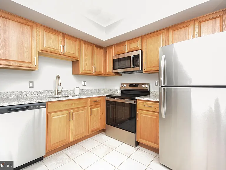 8853 Teakwood Ct — Photo 7
