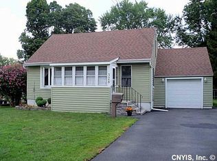 328 Brookfield Rd, Syracuse, NY 13211