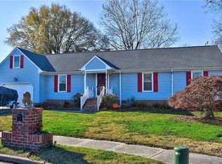 10 Catamaran Ct, Portsmouth, VA 23703