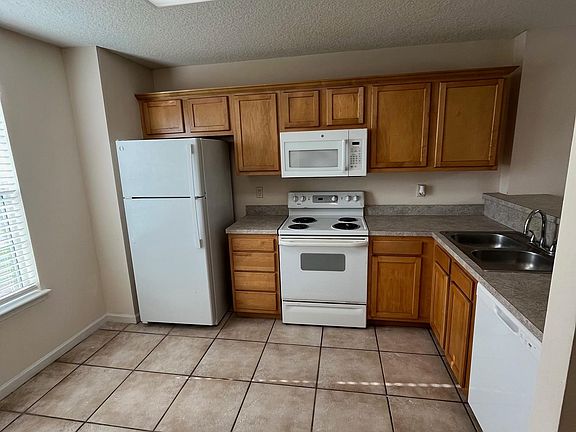 2nd image of 1188 Gano Ave APT 200
