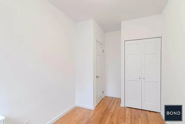 Rented by Bond New York | media 13