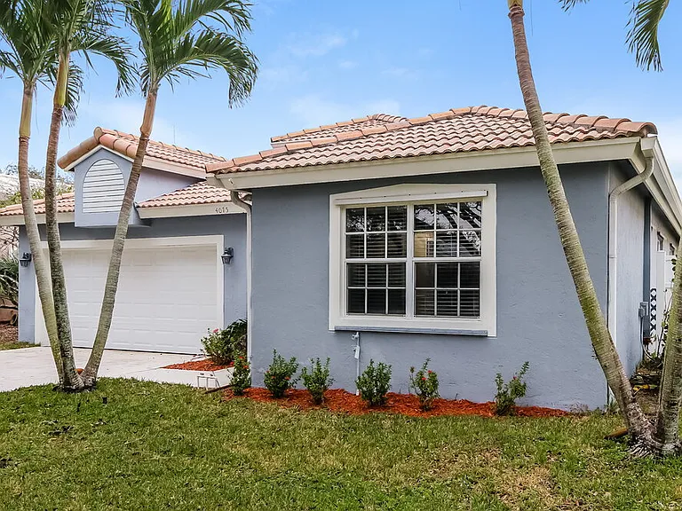 4075 Sabal Lakes Rd — Photo 4