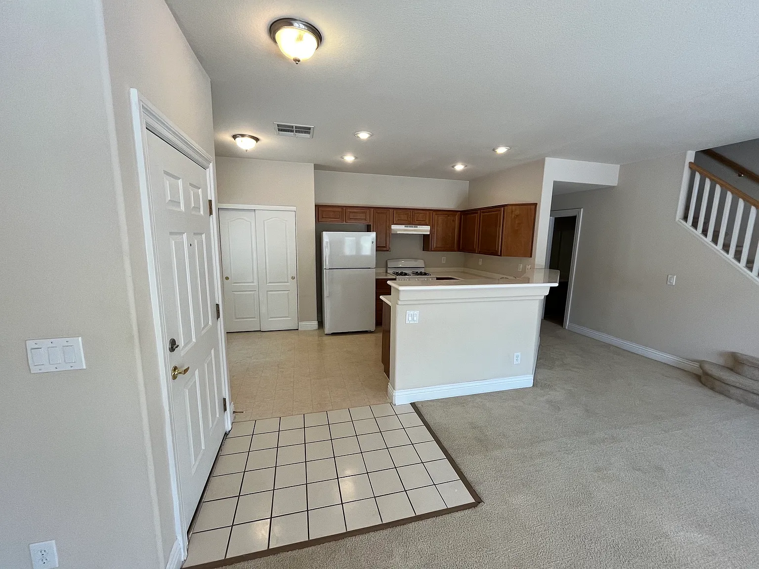 2 bed, 1588 sqft, $1,695 — Photo 4