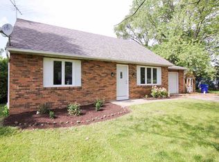 7733 Hosler Rd, Leo, IN 46765