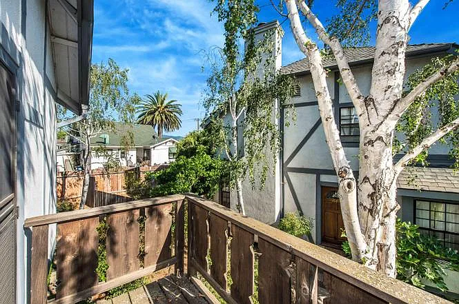 1645 Laurel Ave — Photo 5