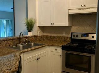 387 SW 122nd Ter, Hollywood, FL 33025