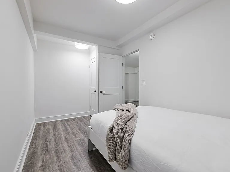 225 E 63rd St #LFF — Photo 13