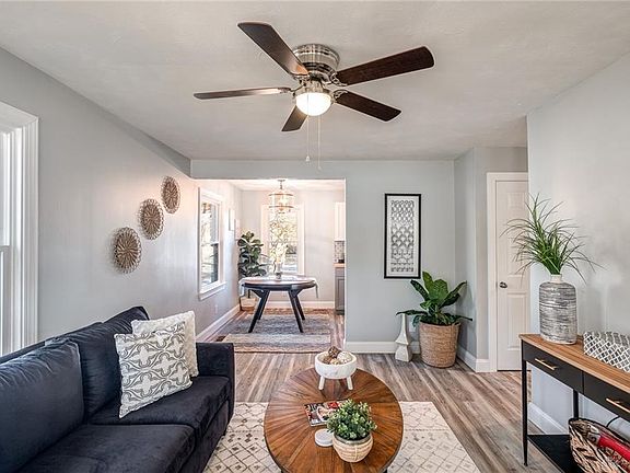 4th image of 4205 Woodcliffe Ave