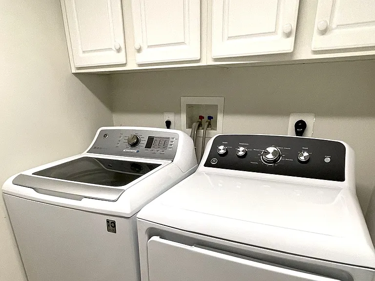 268 Baxter Dr — Photo 9