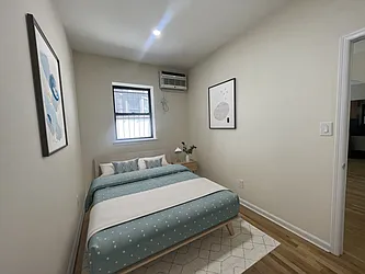 Rented by Coldwell Banker Warburg